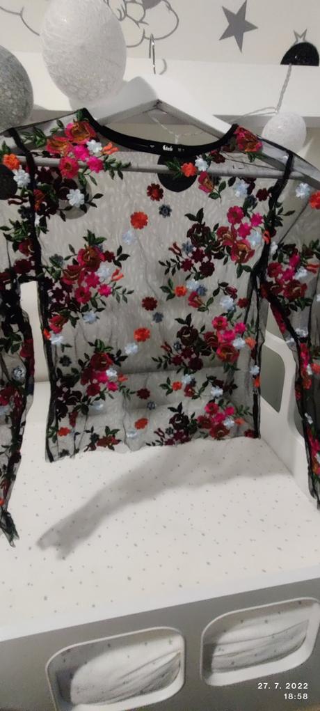 Vyšívaný priesvitný top, xs