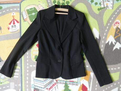 824sch_trojkombinacia damsky kostym, s