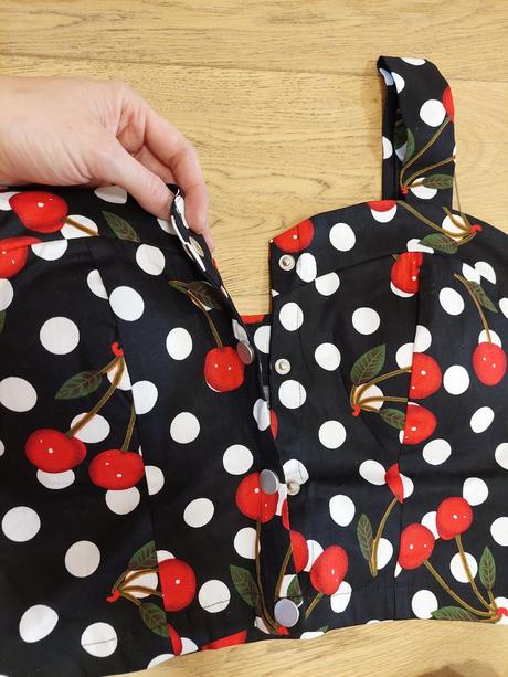 Nenosený letný komplet top + sukňa, s