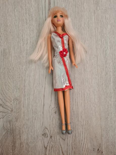 2x barbie,