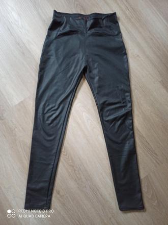 Čierne koženkové leginy, xxl