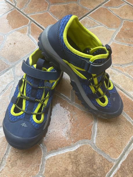 Sandále quechua, decathlon,35