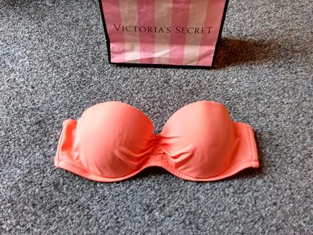Victoria's secret peach/salmon 32b top, victoria's secret,s