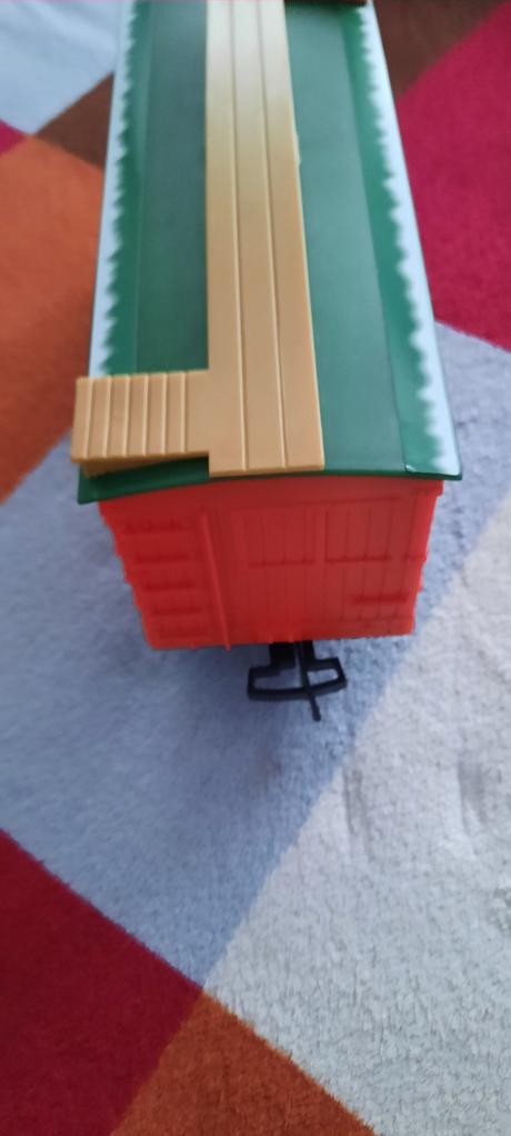 Vláčik vianočny - 26 x 10 x15 cm, 