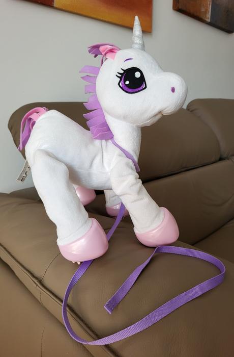 Interaktívny pony mighty mojo peppy pets walking,