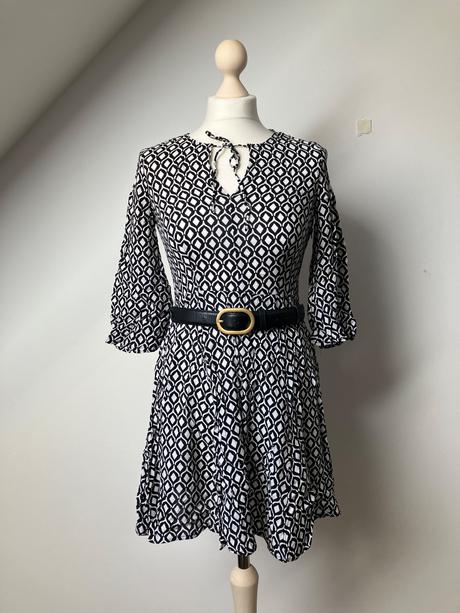 Dámske retro čiernobiele vzorované šaty, h&m,s