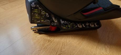 Autosedacka advansafix iv r, britax