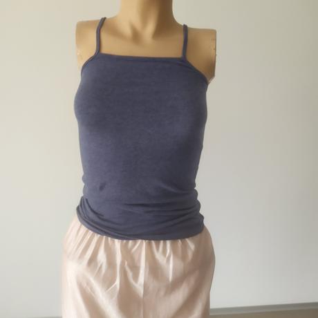 C 45 top cerveny + modre tricko nenosene, h&m,s
