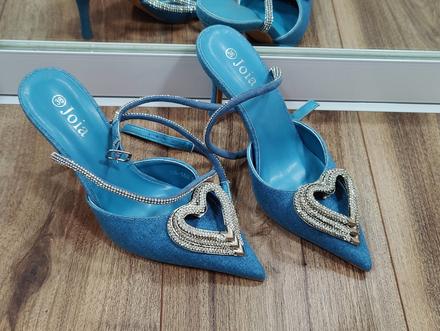 Riflové lodičky so srdiečkom, 36