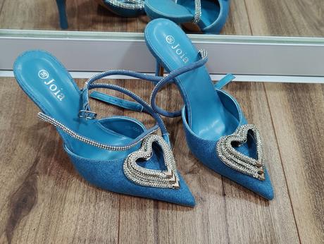 Riflové lodičky so srdiečkom, 36