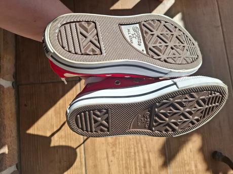 Tenisky converse, 28