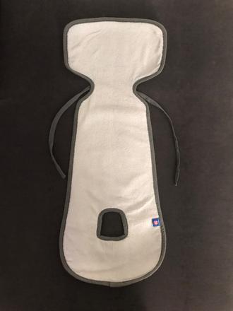 Vložka do autosedačky, 9-18 kg, petite&mars