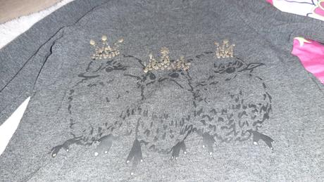Taška plná vecí armani, gucci, pompdelux, benetton, 104–116