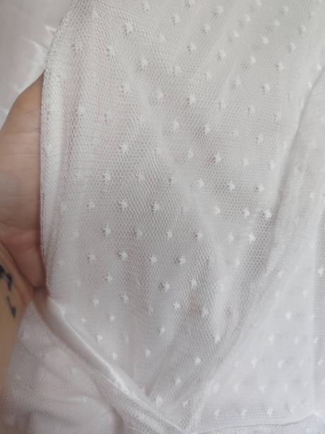 Nádherné spoločenské sexi šaty-40/42veľkosť, 40
