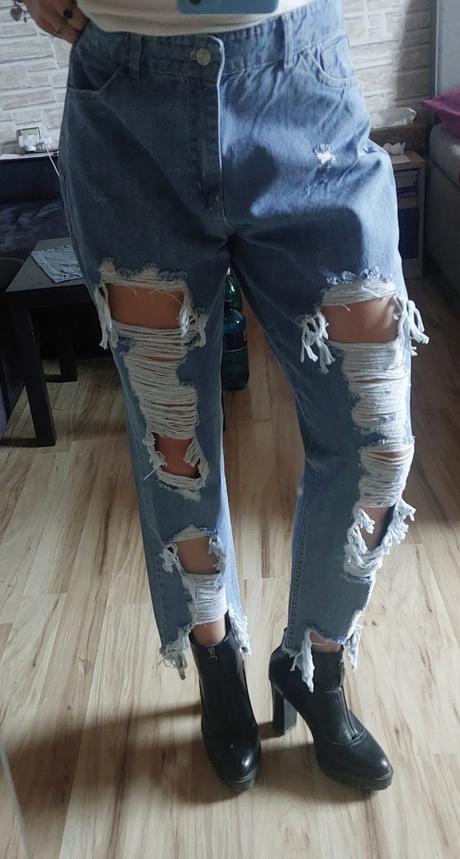 Nohavice s dierami, m