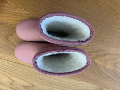 En fant 23 zateplené gumáky, en fant,23