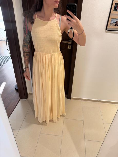 Dlhé spoločenské šaty, s