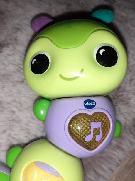 Urečnená v tech húsenička,