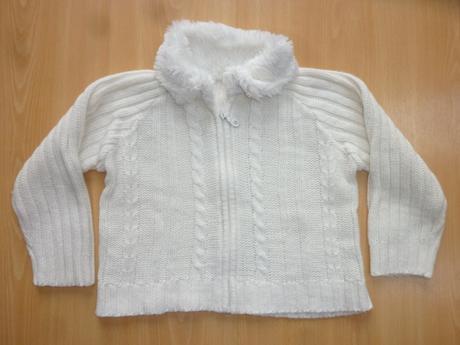 Svetrik s kozusinkovym golierom, mothercare,104