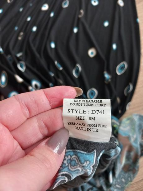 Dlhé spoločenské šaty xs / s, s