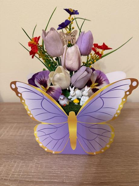 Dekorácia jarná/ veľkonočná motýľ, 