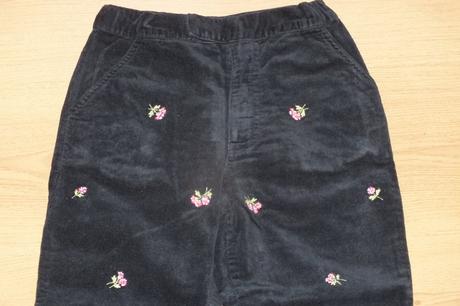 3x oblecene kvietkovane menzestraky, 110