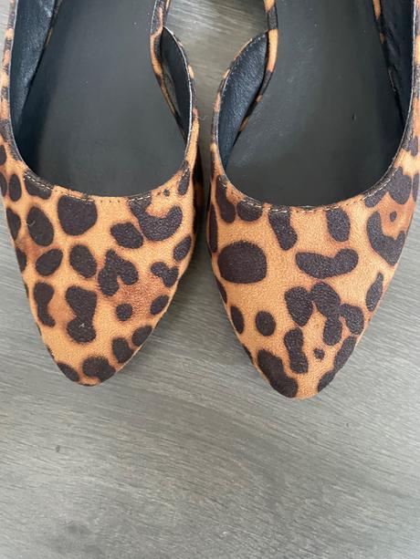 Leo balerinky, graceland,39