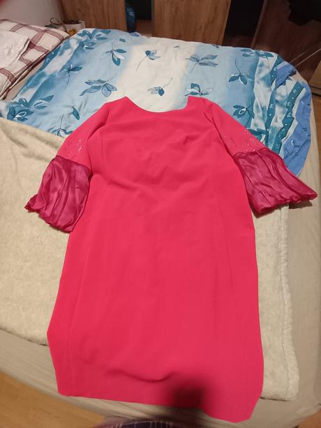 Elegantné saty už aj s poštou, 52