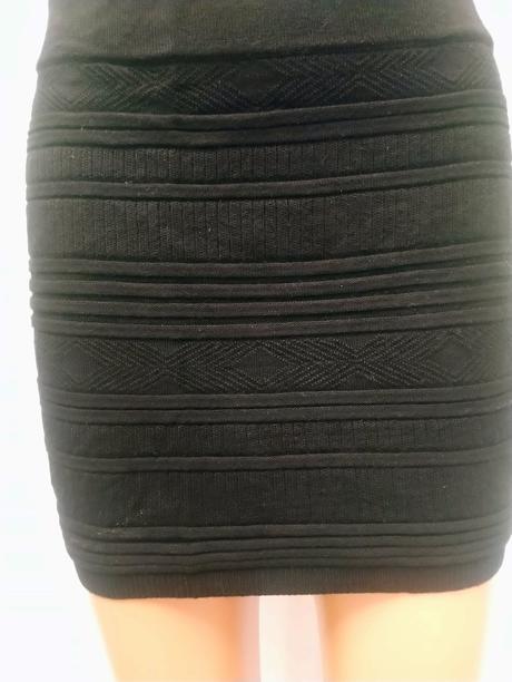Krátka čierna elastická sukňa, amisu, m, amisu,m