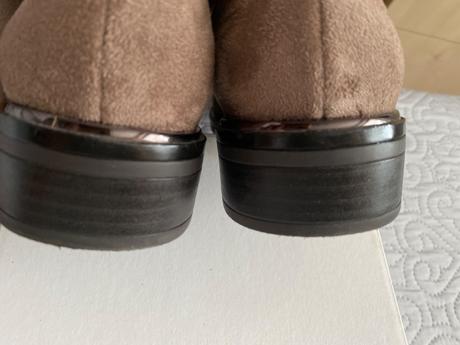 Nevynosené našuchovacie jesenné čižmy caprice 38,5, 39