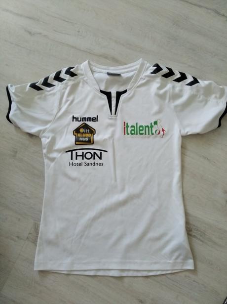 Športové tričko- dres, hummel,152