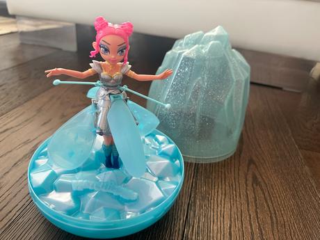 Spin master hatchimals pixies lietajúca víla, 