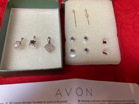 Set bižutérie avon, avon