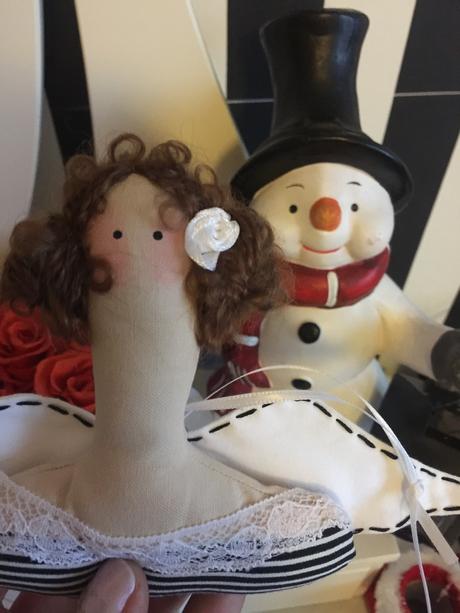 Maly anjel-tilda na zavesenie, 