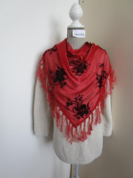 Trojuholníková šatka 2456, 98