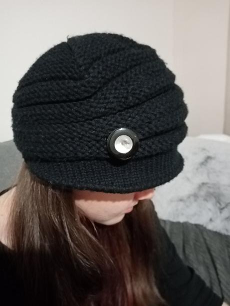 Čiapka so šiltom, 52