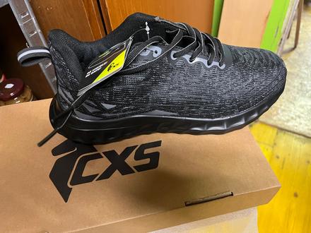 Topanky , tenisky 43, 43