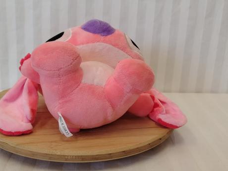 Plyšová angel z lilo a stitch, v sede 23 cm,