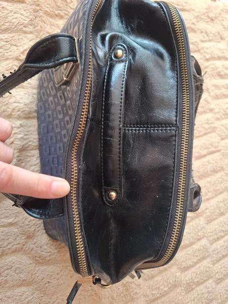 Kabelka gussaci, gussaci