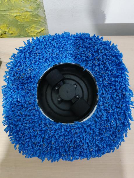 Robotický umývací mop, 