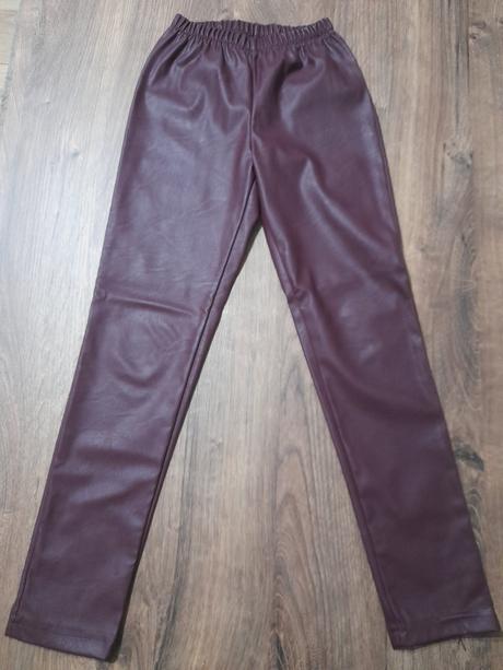 Kožené nohavice, 134