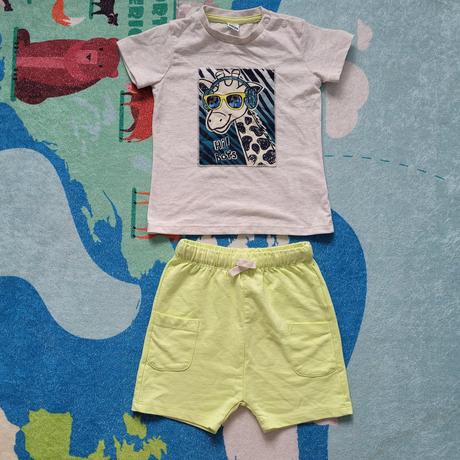 Súprava kraťase a tričko su žirafou, 98