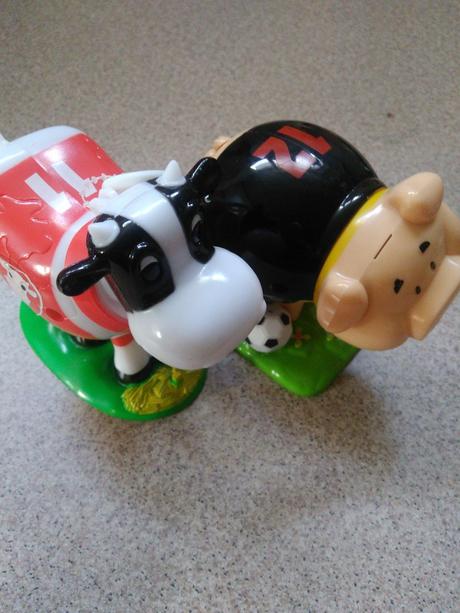 Kravička a prasiatko, 