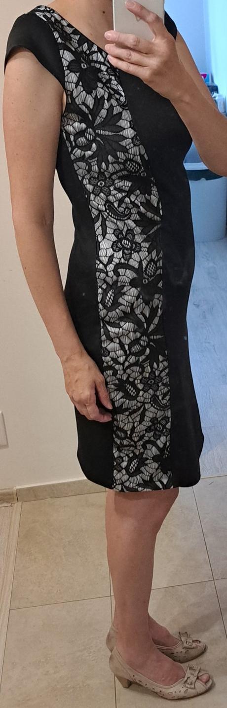 Čierne mini šaty s čipkou, l