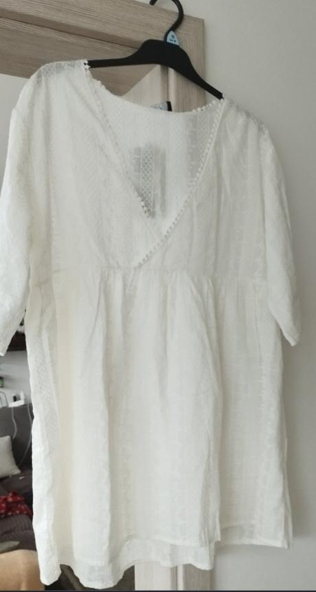 Krémová krajková blúzka, 