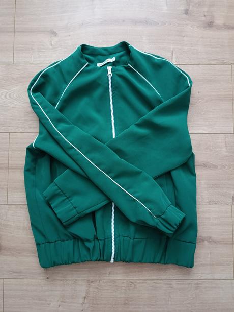 Štýlová mikina, stradivarius,s