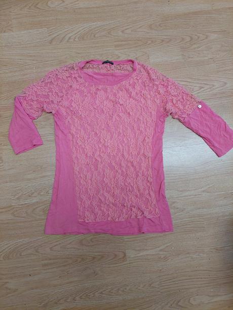 Ruzove predlzene tricko s cipkou, m