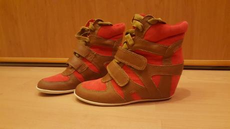 Tenisky na platforme, 37