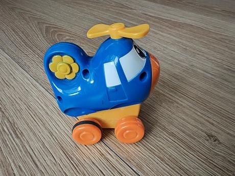 Naťahovanie autíčko,