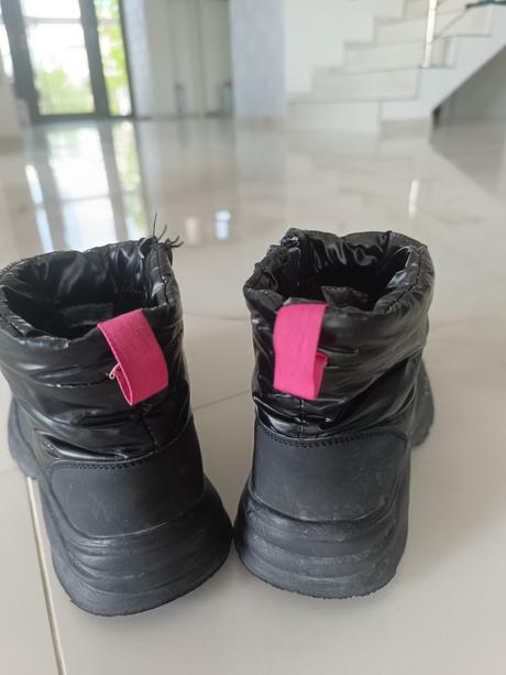 Čižmičky, reserved,38